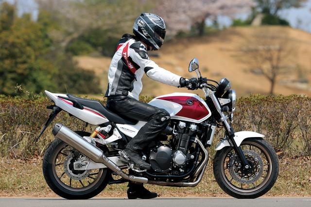 画像1: RIDING POSITION ●身長:176㎝ ●体重:68㎏