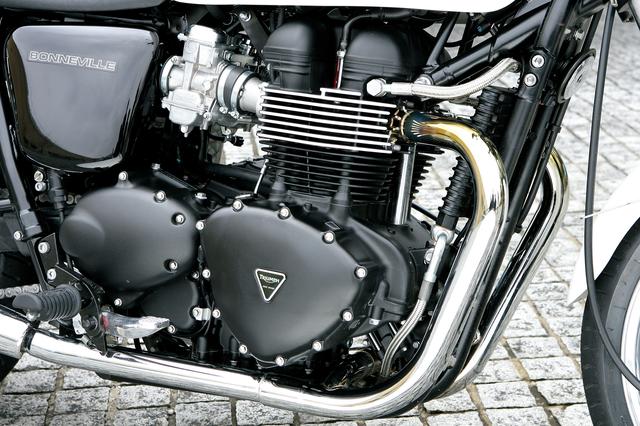 画像: ●空冷4ストDOHC2バルブ並列2気筒 ●865㏄ ●68PS/7400rpm ●6.93㎏-m/5800rpm ●225㎏ ●16ℓ ●740㎜ ●110/70R17・130/80R17 ●最高出力:68PS/7400rpm ●最大トルク:6.93㎏-m/5800rpm ■当時の新車価格:96万6600円