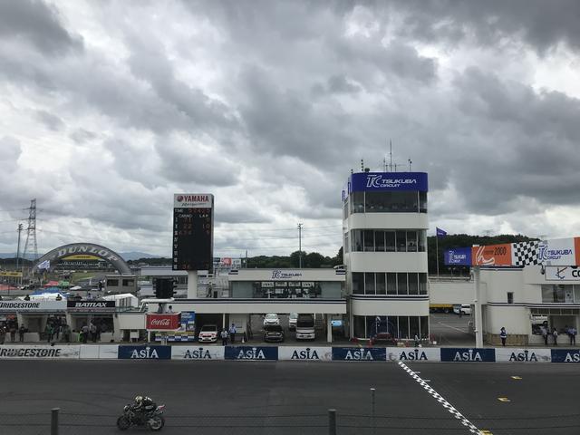 画像: 筑波サーキットで2輪のレースを観るのは初めてなんです!