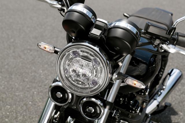 画像2: 往年のビッグバイクの感触を思わせる仕上がり