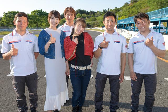 画像: スクール終了後にはアドバイザーの皆さん(左から亀谷長純 氏、伊藤真一 氏、高橋裕紀 氏、秋吉耕佑 氏)と記念撮影。