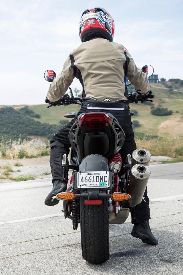 画像2: RIDING POSITION(身長:161㎝ 体重:53㎏)