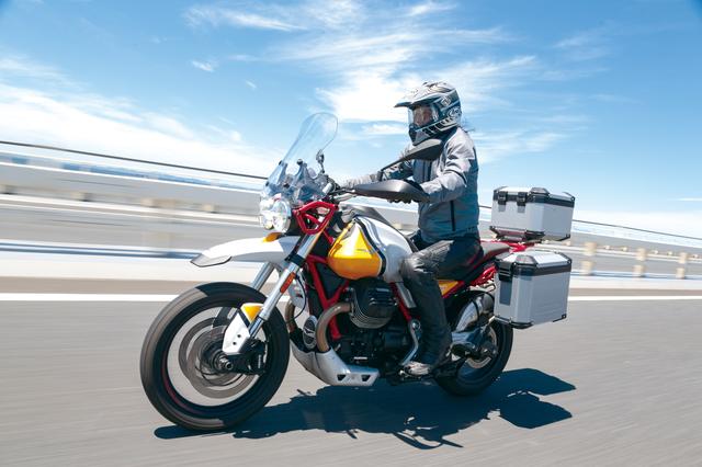 画像: 最高出力:80HP/7750rpm 最大トルク:8.1㎏-m/5000rpm 価格:139万8600円/142万5600円(プレミアムグラフィック)