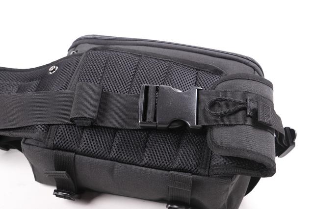画像5: 日帰りツーリングの荷物はこれでOK!? 見た目以上にいろいろ入る!