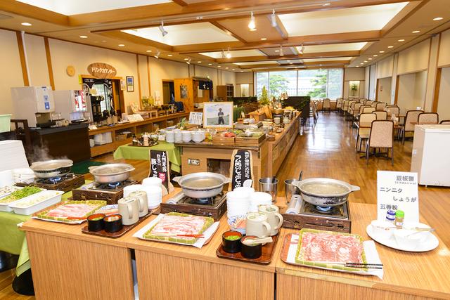画像1: お風呂の前に、ご飯の時間がきました!!