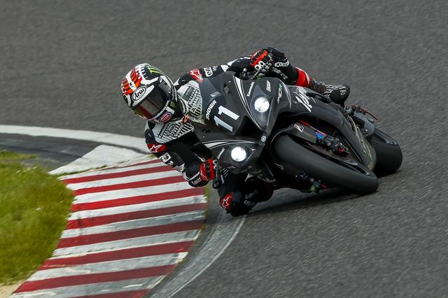 画像: 初乗りでアッという間にEWC=世界耐久仕様のZX-10RRを乗りこなしたジョナサン・レイ