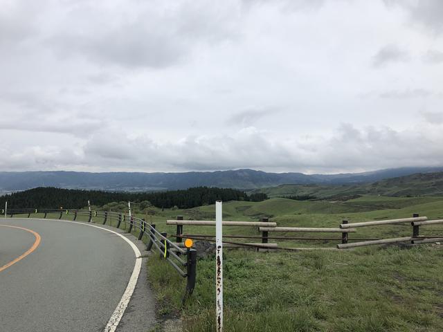 画像1: 阿蘇山(熊本県阿蘇市)
