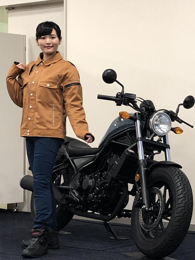 画像2: フランスのグローブメーカーFIVEとのコラボレーション『Honda×FIVE』から、レーシングタイプからオールマイティに使用可能なモデルまで、数多くのグイローブをラインアップ。
