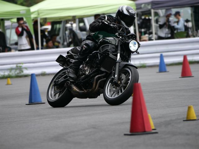 画像5: 各クラスのライダー&マシンの力走を!