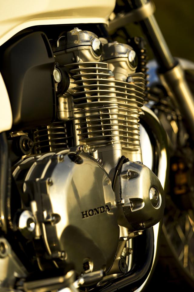 画像5: ホンダ CB1100EX(2015)「クラシックなCBで霊山から眺めた景色」【カメラマン 柴田直行/俺の写真で振り返る平成の名車】第2回