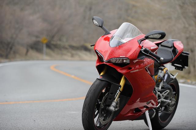 画像: ■1299 Panigale 244万9000円 ■1299 Panigale S 299万9000円