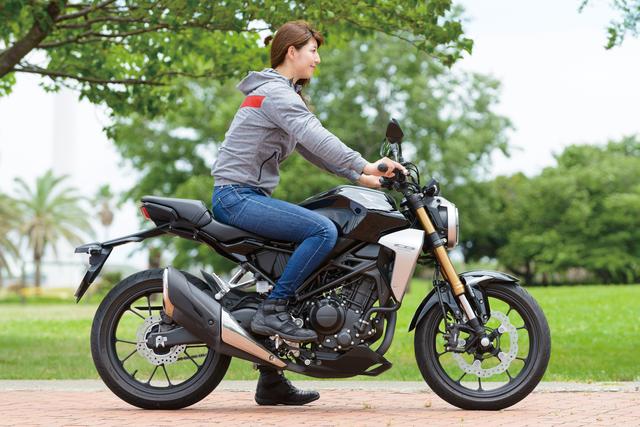 画像3: RIDING POSITION ライダー身長:179㎝、パッセンジャー身長:172cm