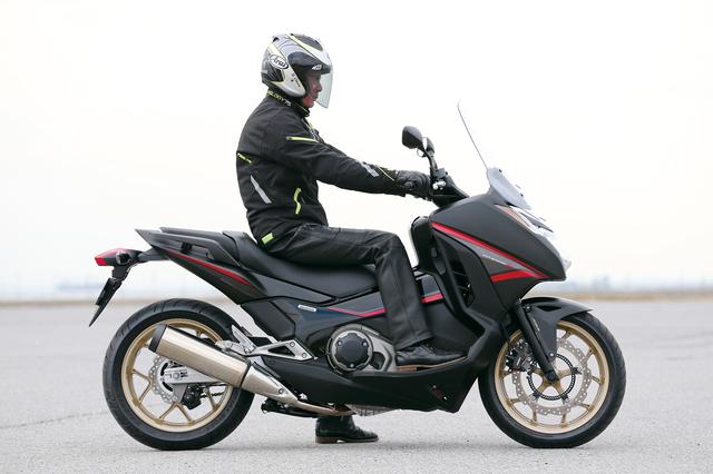 画像1: RIDING POSITION 身長:176㎝ 体重:60㎏
