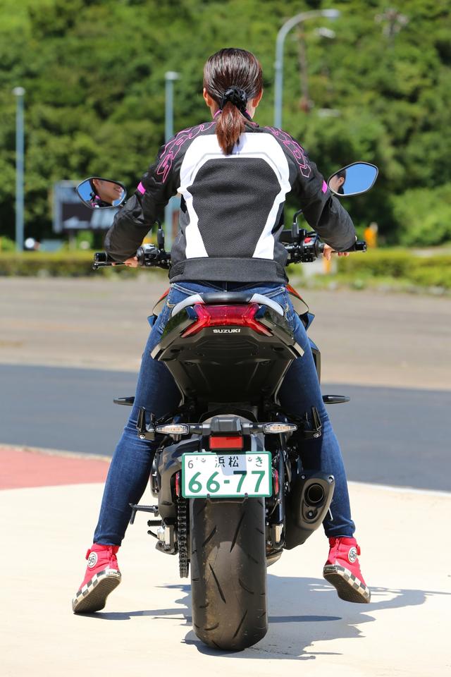 画像: 梅本まどか(身長:163cm)