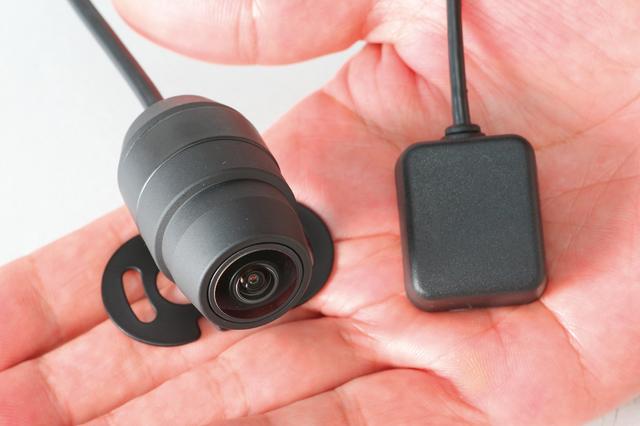 画像: 価格:EDR-21G(前後2カメラ+GPS) 3万7584円/ EDR-21(前後2カメラ) 3万2184円 EDR-11(1カメラ) 2万4624円