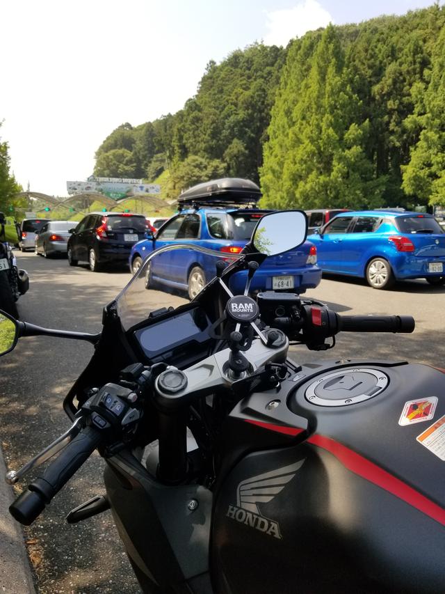 画像: ラムマウントのホルダー取り付けました。