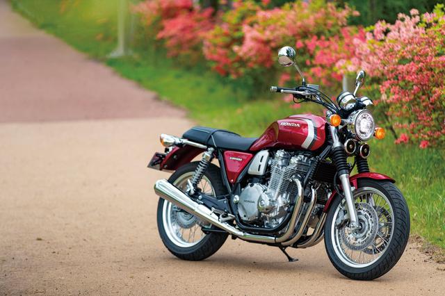 画像: 最高出力:90PS/7500rpm 最大トルク:9.3㎏-m/5500rpm 税込価格:136万2900円