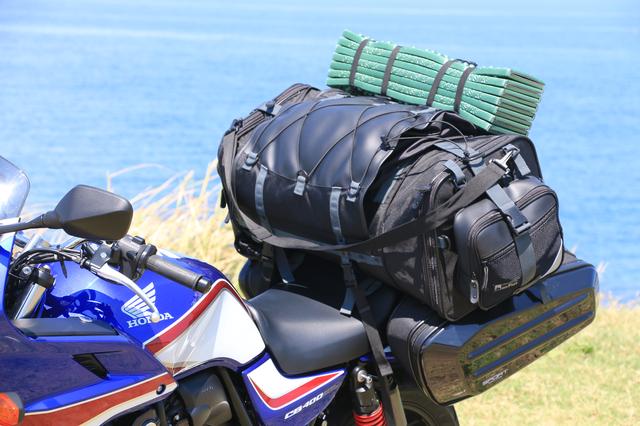画像2: ホンダCB400スーパーボルドール/ツーリング能力の真価をキャンプ旅で問う!