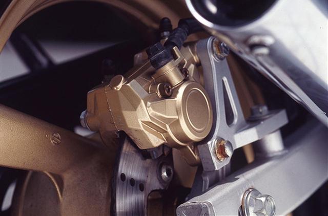 画像13: RZシリーズの最終型となった1988年デビューの5世代目「RZ250R(3HM1)」
