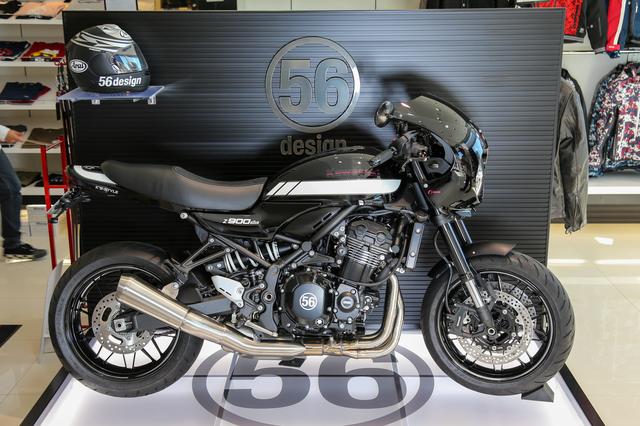 画像: 56design 本店の中央には、rizomaパーツを装備したZ900RSも展示されていました。