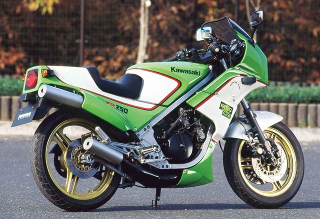 画像5: レーサーKR250の技術を受け継ぐ公道モデルとして誕生した250ccスポーツ