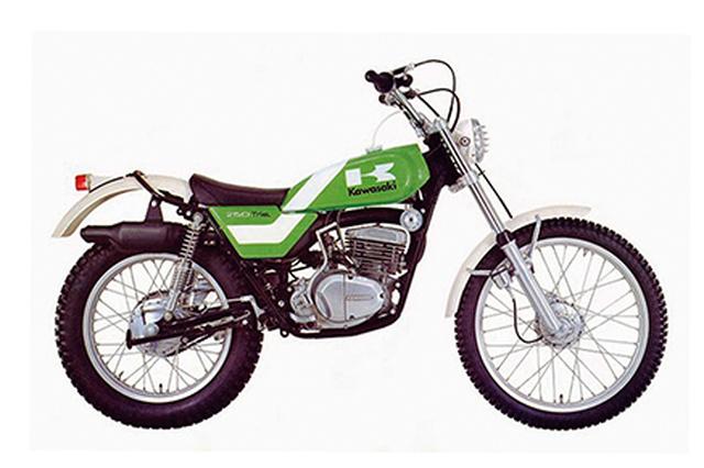 画像: 1975 250TX 1965年、1967年、1969年と3度、欧州選手権の王座に就いたイギリス人トライアラーであるドン・スミスと契約し、基本設計から造り上げたカワサキ唯一のトライアルマシーン。エンジンは250MXと同系のピストンバルブ単気筒。1975年から250TXと呼称して国内でも販売されたが、これは競技専用車であった。