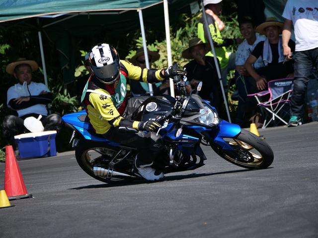 画像: C2級1位 ジャオトン選手&Z250SL 1分36秒846