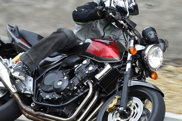 画像8: 能登路をゆっくりと。大型バイクにはない魅力がある