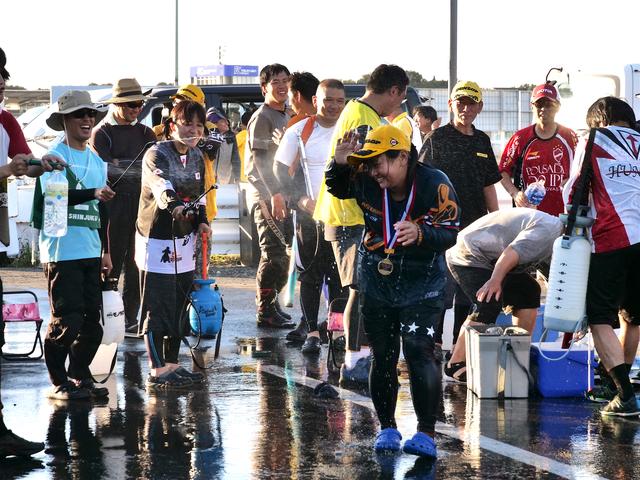 画像: 各クラスウイナー&表彰台を写真で紹介!