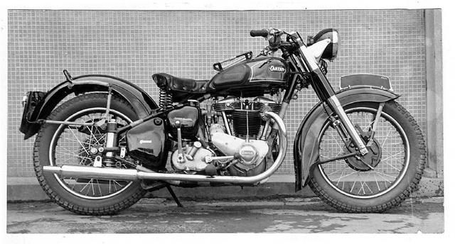 画像: ●空冷4ストOHV並列2気筒●594cc●28PS/4000rpm ●21万5000円