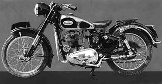 画像: ●空冷4ストOHC2バルブ単気筒●249cc●12PS/5500rpm●―●160kg●3.00-19・3.25-19●19万5000円