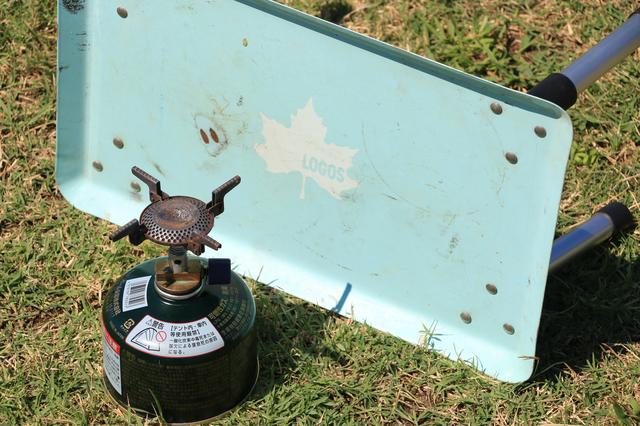 画像1: ③丈夫なスチール天板が魅力のコンパクトテーブル ロゴス「カラータフテーブル-AF」