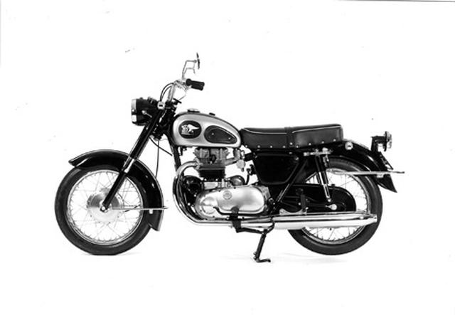 画像: ●空冷4ストOHV並列2気筒●496cc●36PS/6500rpm●4.2kg-m/5500rpm●NA●NA●29万5000円