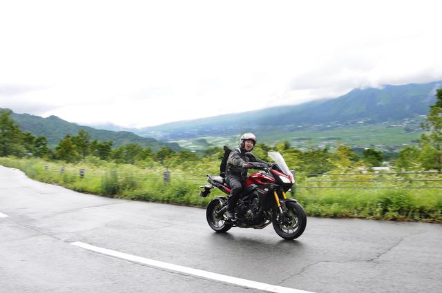 画像: これは南阿蘇「ケニーロード」 バイクで走るにサイコーの道!