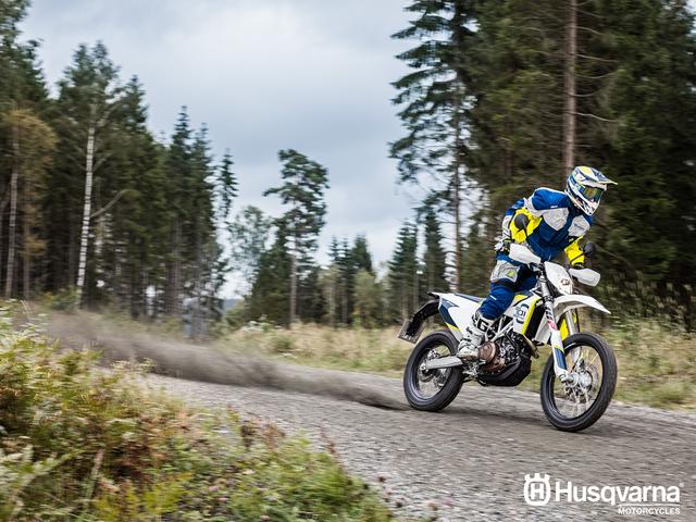 画像: 701 ENDURO/692.7cc/136万4,900円