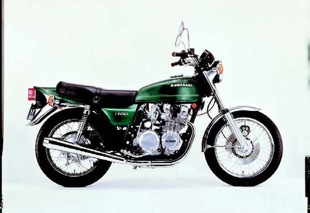 画像: ●空冷4ストDOHC2バルブ並列4気筒●652cc●64PS/8500rpm●5.8kg-m/7000rpm●211kg●3.25-19・4.00-18●43万5000円