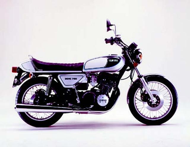 画像: ●空冷4ストDOHC2バルブ並列3気筒●747cc●67PS/8000rpm●6.4kg-m/6500rpm●232kg●3.25-19・4.00-18●48万9000円