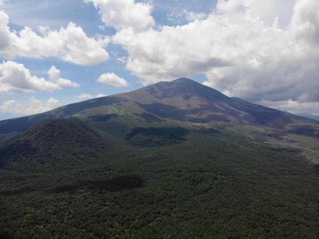 画像: 会場は歴史ある浅間火山レース跡地