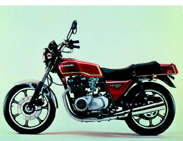 画像: ●空冷4ストDOHC4バルブ4気筒●1015㏄●93PS/8000rpm●9.1㎏-m/6500rpm●245㎏●3.25-19・4.00-18●輸出車