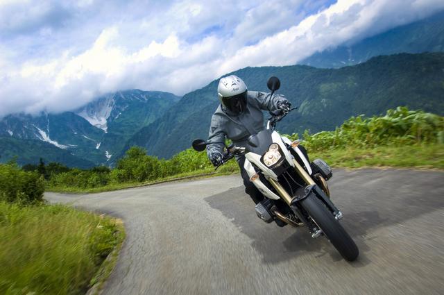 画像3: S1000RR誕生の前、特別な存在感を示したモンスターマシン