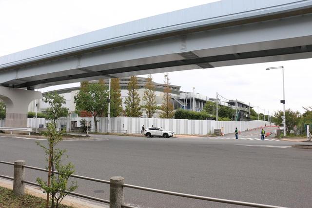 画像: 「東棟屋外臨時」駐車場の入り口
