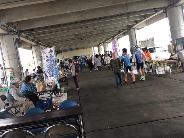 画像: ここも普段ならもうちょっと賑わっているんだろうなという感じです(´・_・`)