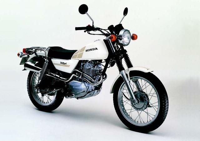 画像: ●空冷4ストOHC4バルブ単気筒●248cc●20PS/7500rpm●2.0kg-m/6000rpm●131kg●3.00-19・3.50-18●33万8000円