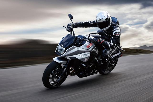 画像7: 新型KATANAのデザイナー、フラスコーリさんに突撃取材! カタナというバイクの印象、そしてアップハンドルについても聞いてみた!