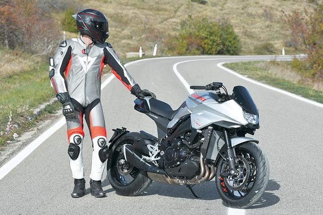 画像: これが新型KATANAの前身となった「KATANA3.0」2017年のEICMA(ミラノショー)で発表され、会場を騒然とさせたコンセプトマシンだ。
