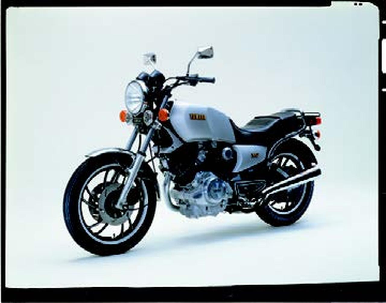 ヤマハ XV750E 1982 年1月 - 日本バイク100年史アルバムの続きを見る