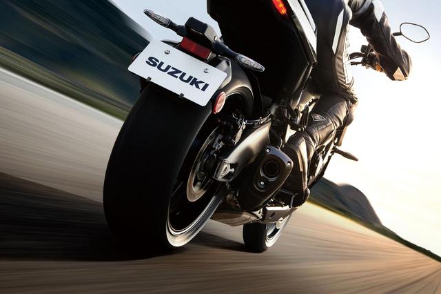 画像8: 新型KATANAのデザイナー、フラスコーリさんに突撃取材! カタナというバイクの印象、そしてアップハンドルについても聞いてみた!