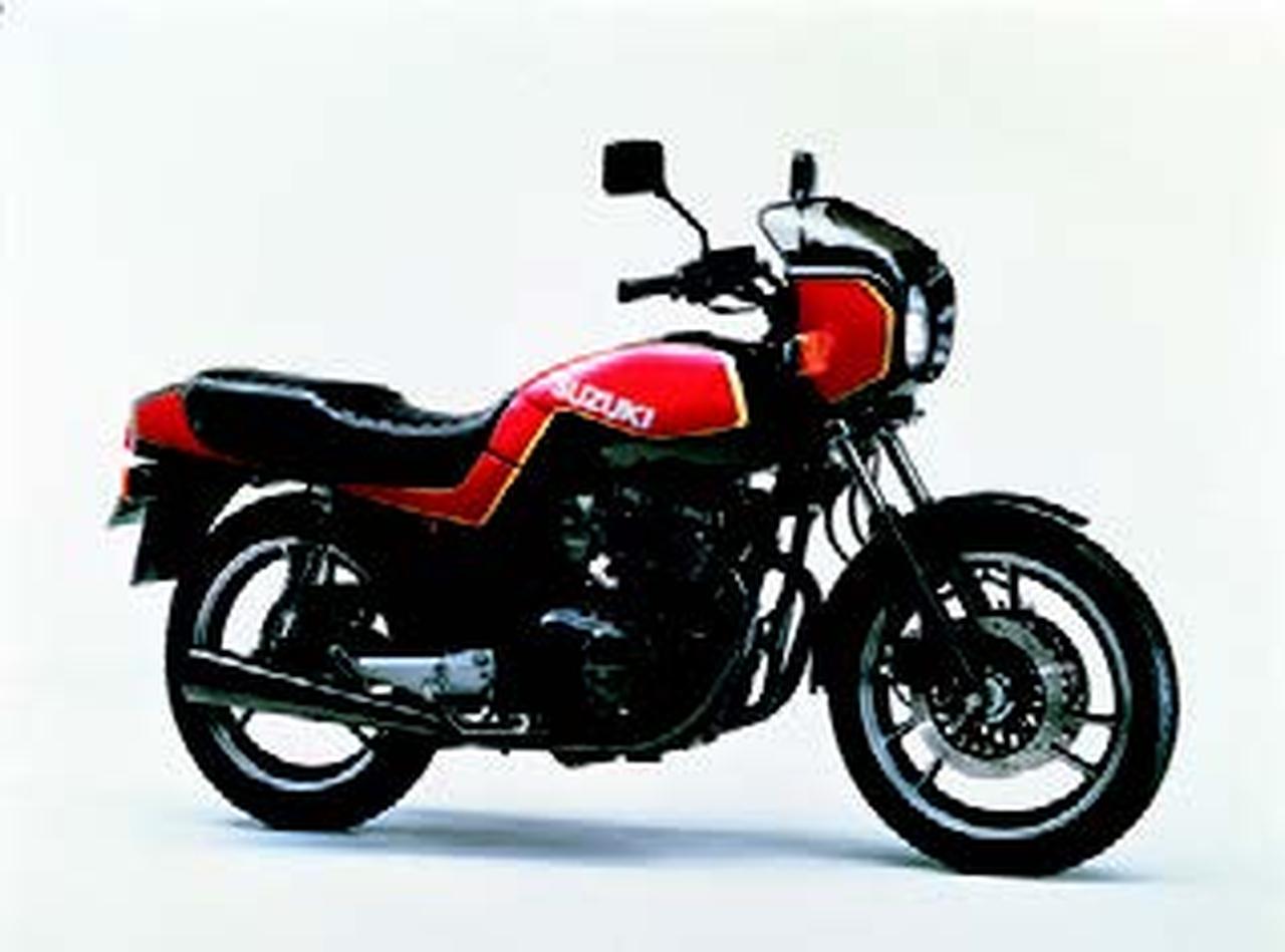 スズキ GSX400Eカタナ 1983 年2月 - 日本バイク100年史アルバムの続き