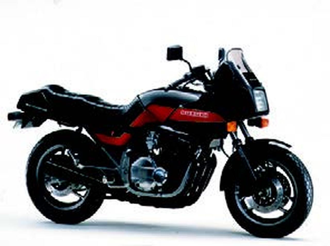 スズキ GSX750E4 1983 年2月 - 日本バイク100年史アルバムの続き
