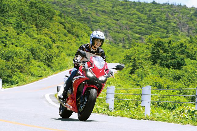 画像2: 刺激的なデザインながらツーリングも得意分野